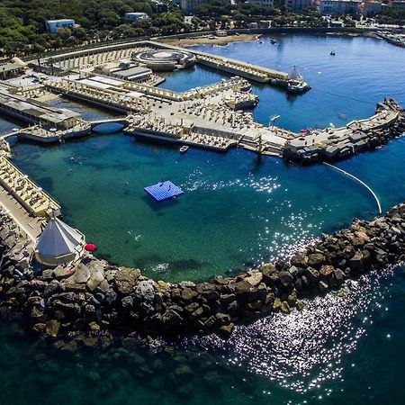 Ferienwohnung Casamieli, Nuovo, Vicino Al Porto Al Mare E Al Centro Livorno Exterior foto
