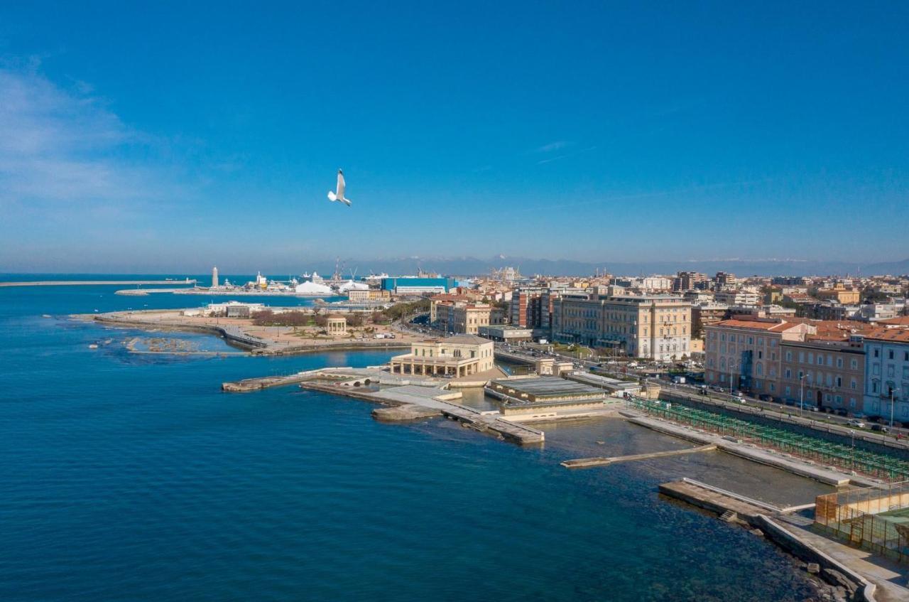Ferienwohnung Casamieli, Nuovo, Vicino Al Porto Al Mare E Al Centro Livorno Exterior foto